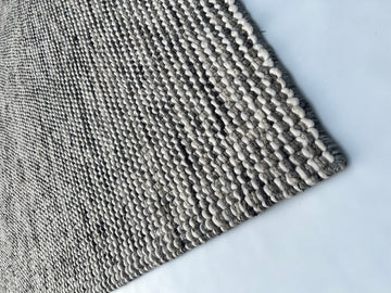 ASHLEY STEEL IVORY HAND WOVEN FLOOR RUG