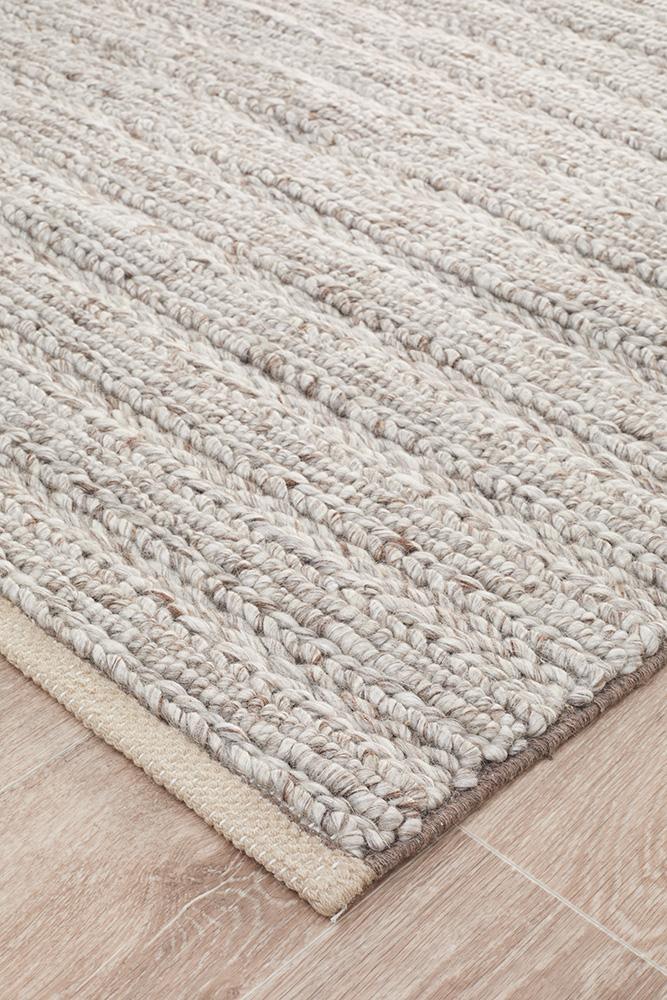 HARVEST NATURAL HAND WOVEN RUG