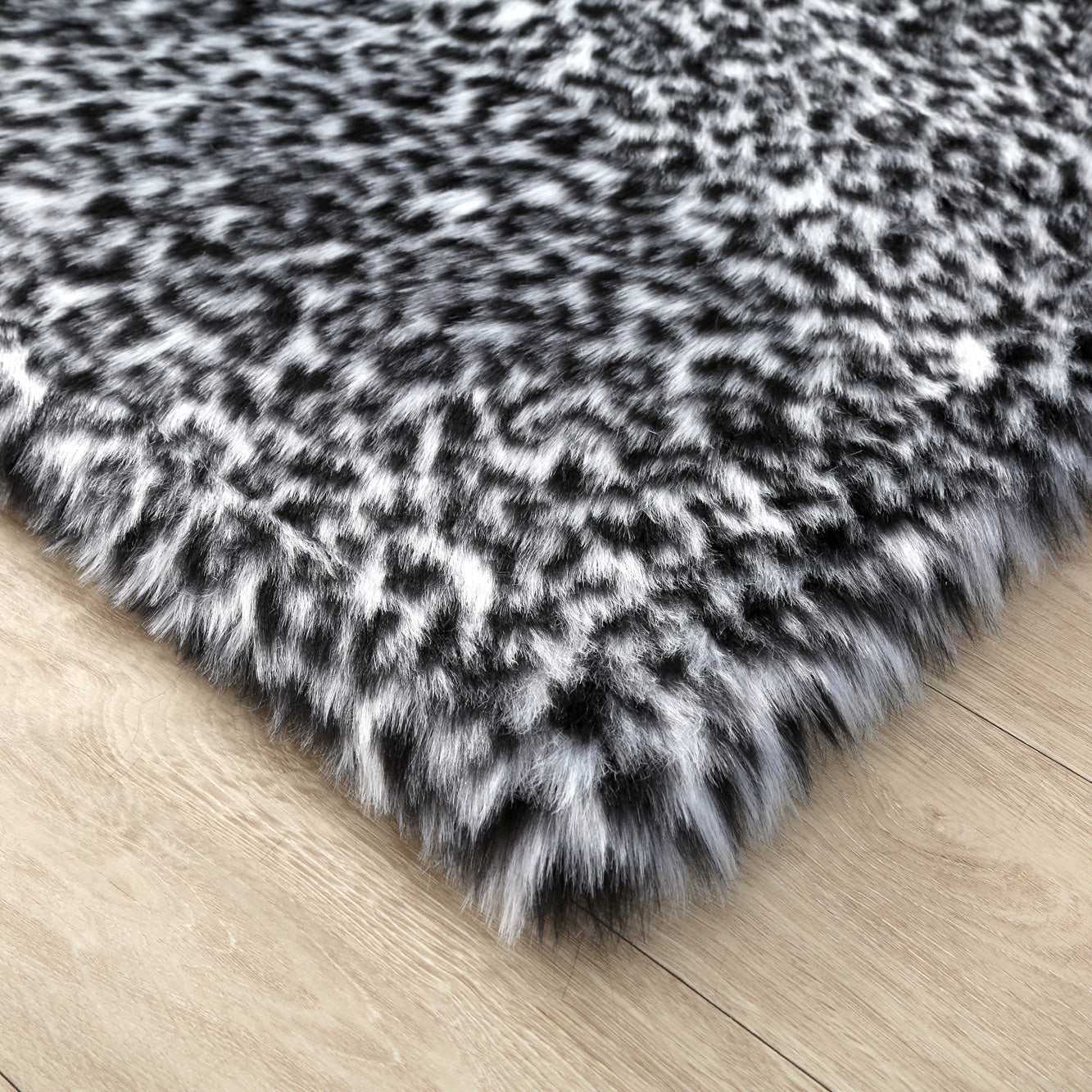 Faux Fur Leopard Rug