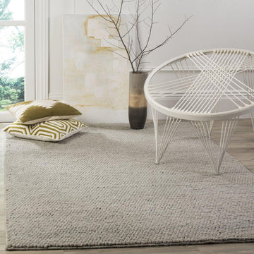Pebble Hand Woven 80% Wool And 20% Cotton Rug - Light Grey / Ivory