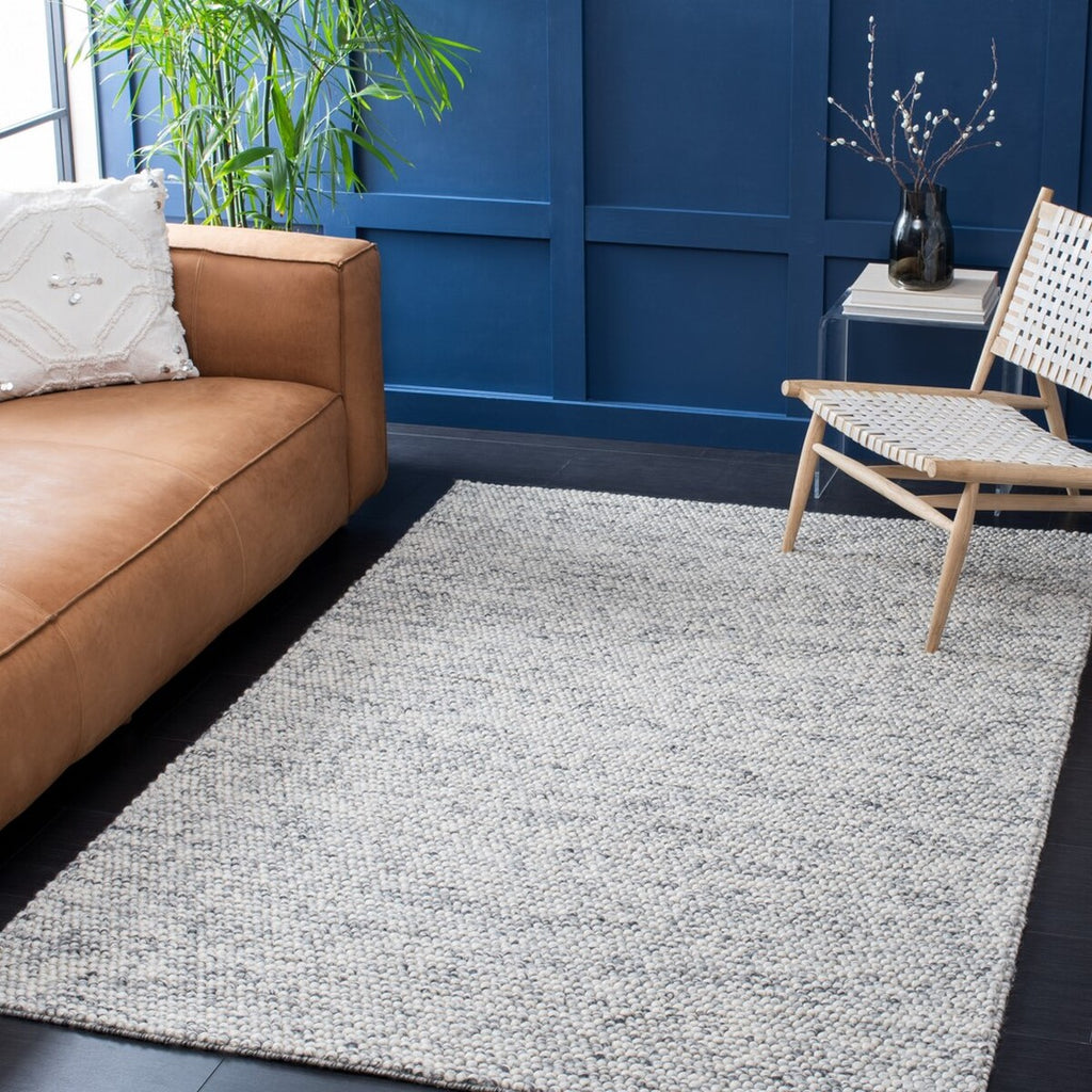 Pebble Hand Woven Light Grey Rug