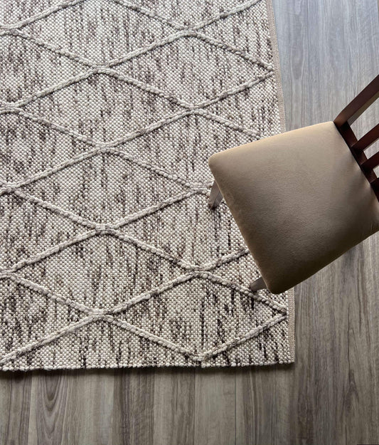 Diamond Natural Rug