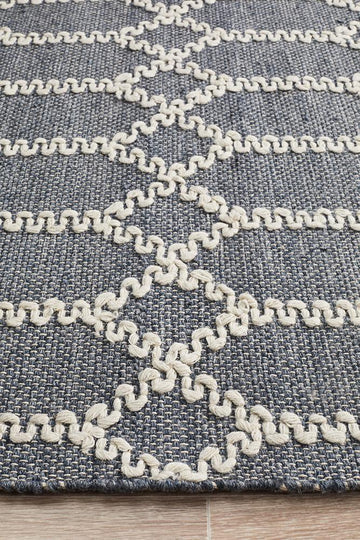 HUDSON TRIBAL TRELLIS NUDE SOFT PINK RUG