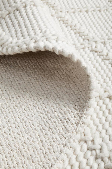 Alexia White Hand Woven Floor Rug