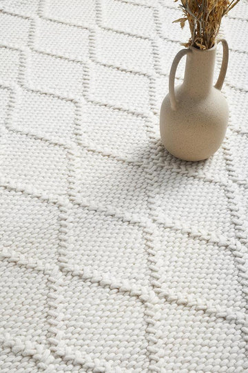 Alexia White Hand Woven Floor Rug