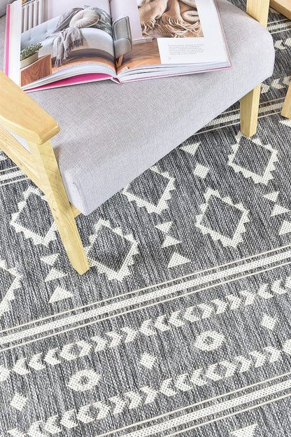 Alaska Grey Cream Rug 3333-GU6E