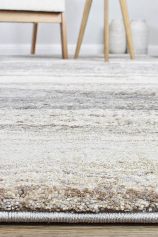 Roman 560A Silver Sand
