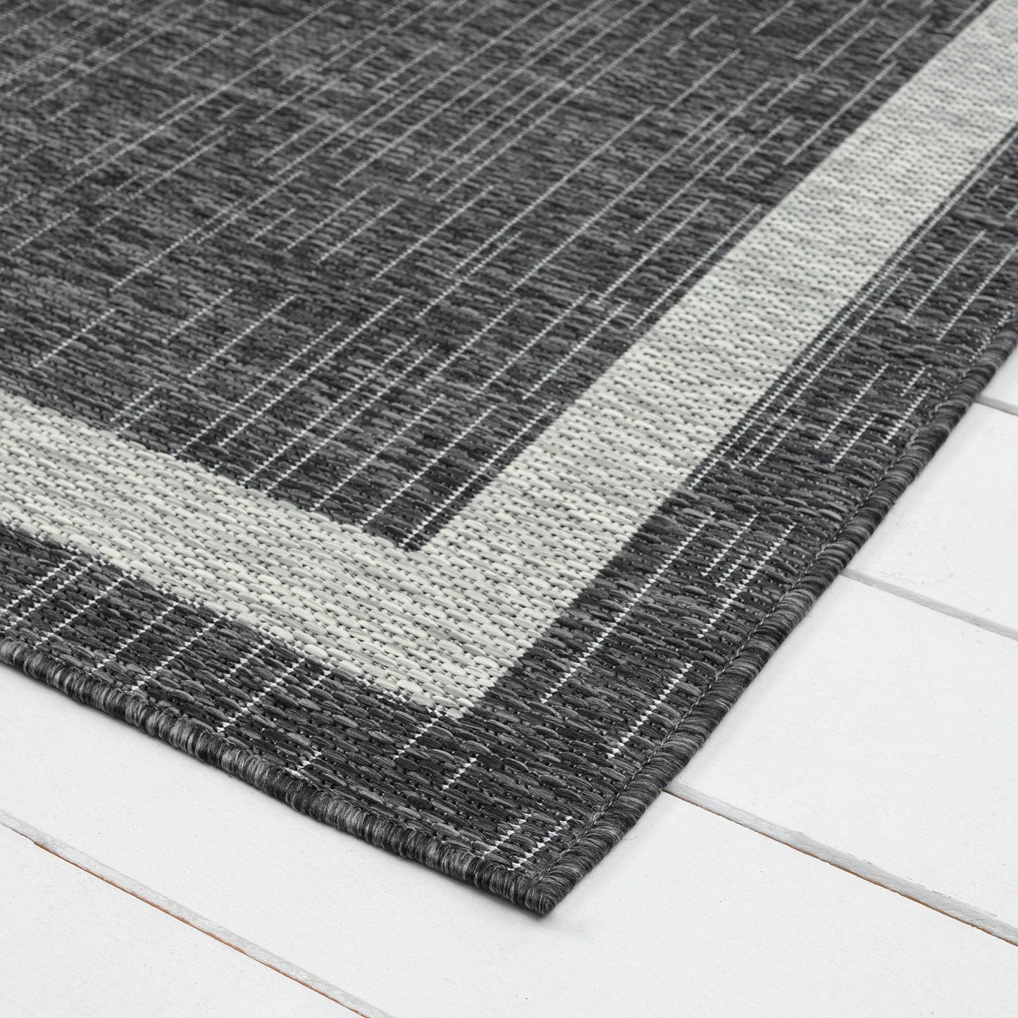Alfresco Shadow Rug