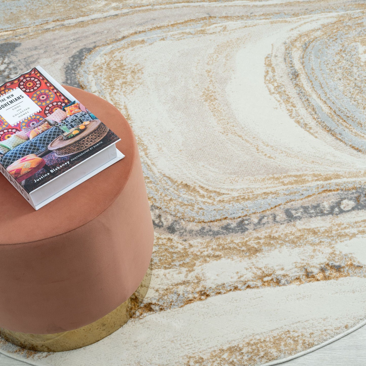 Amber Sand Round Rug