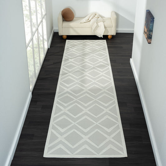 Calm Pearl Runner